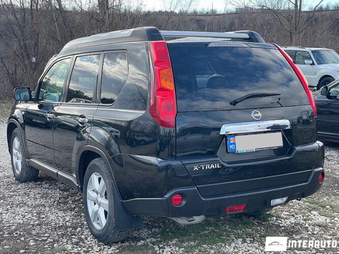 Nissan X-Trail 38 interauto-car