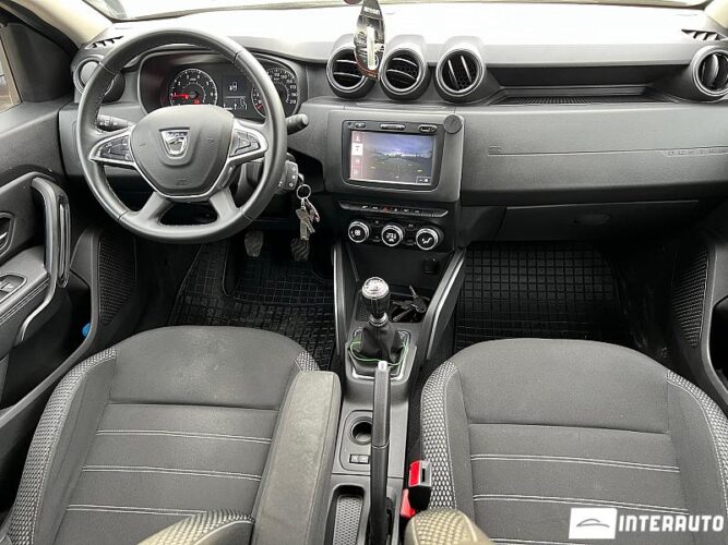 Dacia Duster 36 interauto-car