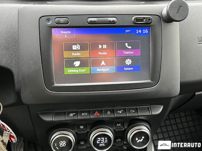 Dacia Duster 40 interauto-car