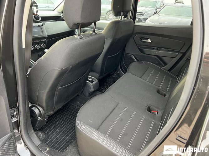 Dacia Duster 46 interauto-car