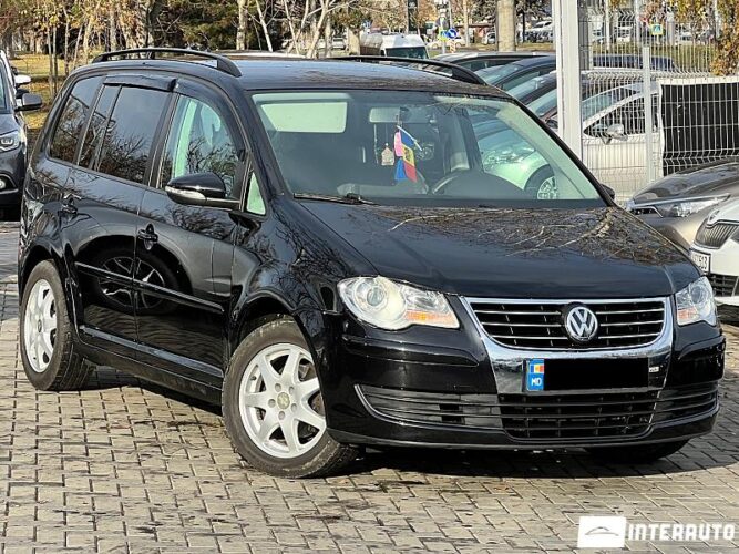 Volkswagen Touran 26 interauto-car