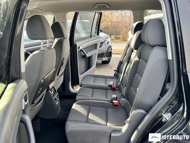 Volkswagen Touran 35 interauto-car