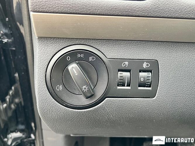 Volkswagen Touran 39 interauto-car