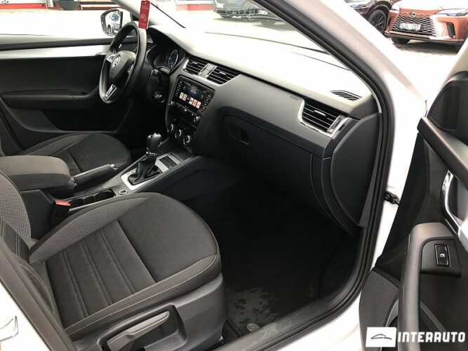 Skoda Octavia 37 interauto-car