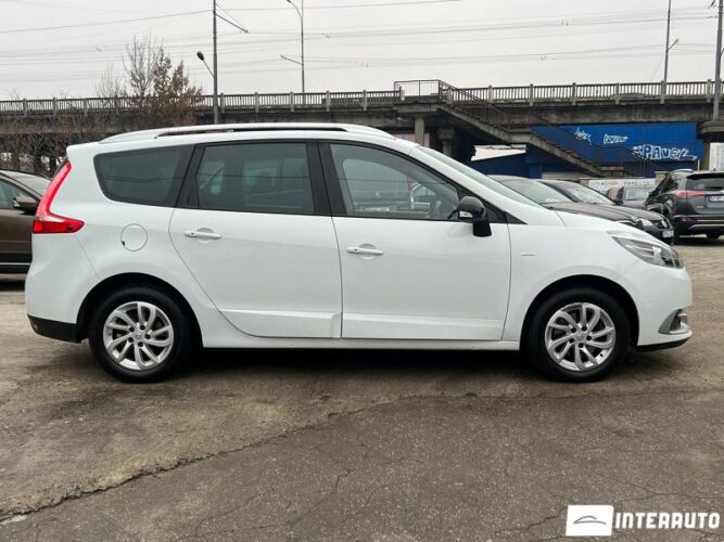 Renault Grand Scenic 30 interauto-car