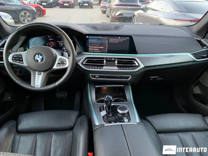 BMW X5 4.5e 43 interauto-car