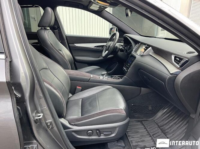 Infiniti QX50 42 interauto-car