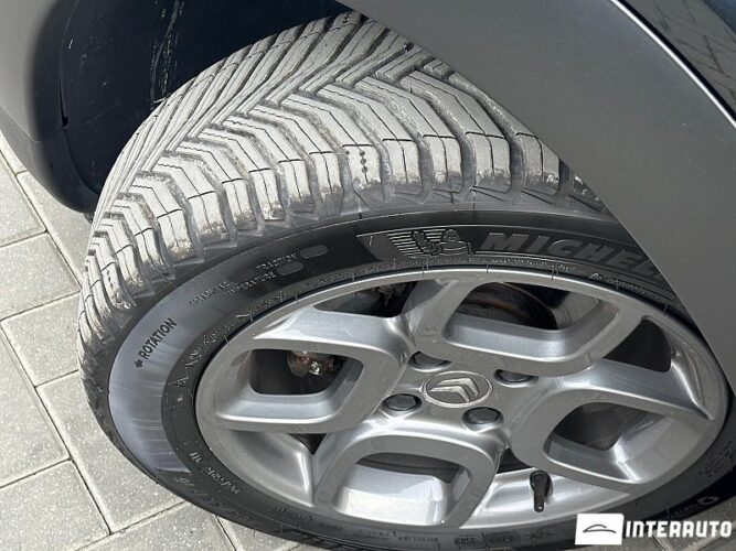 Citroen C4 Cactus 49 interauto-car