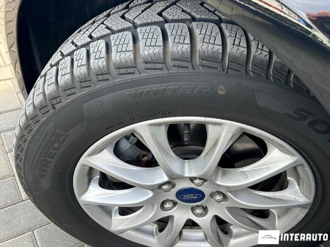 Ford Mondeo 46 interauto-car