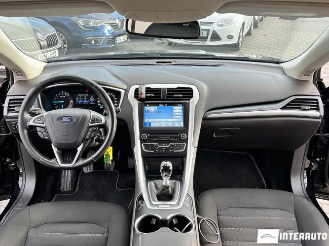 Ford Mondeo 36 interauto-car