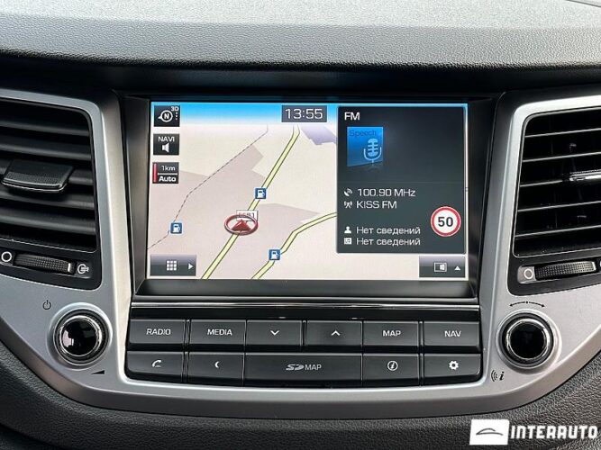 Hyundai Tucson 46 interauto-car