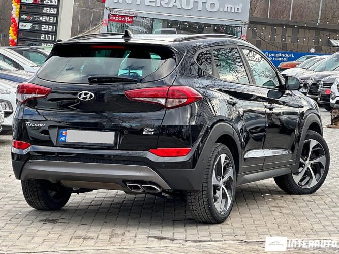 Hyundai Tucson 37 interauto-car