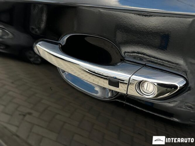 Hyundai Tucson 38 interauto-car