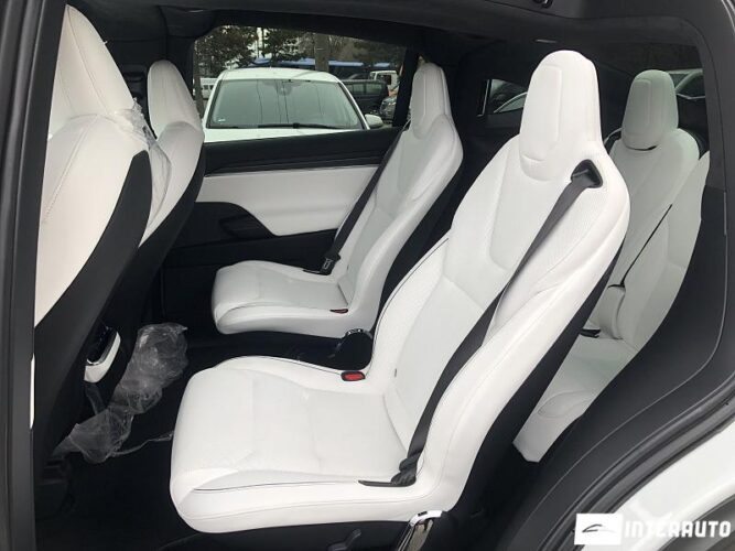 Tesla Model X Plaid 44 tesla Model X Plaid 2023