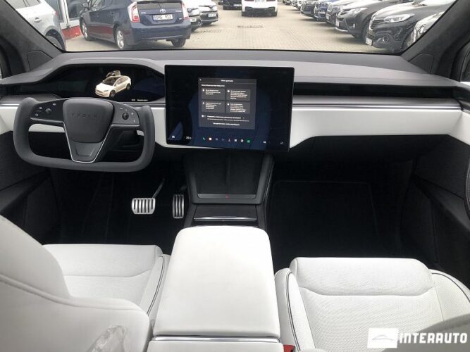 Tesla Model X Plaid 41 tesla Model X Plaid 2023