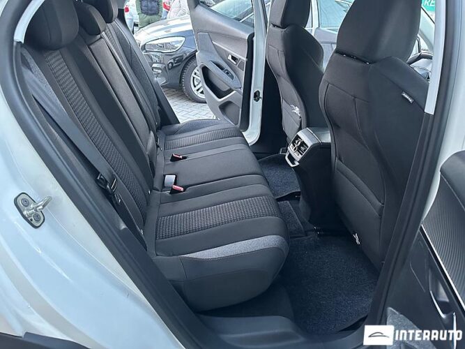 Peugeot 3008 40 interauto-car
