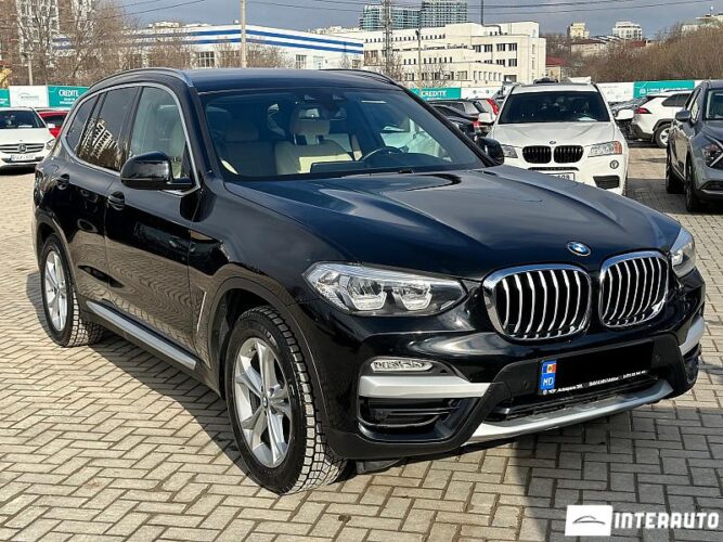 BMW X3 3.0i 35 interauto-car