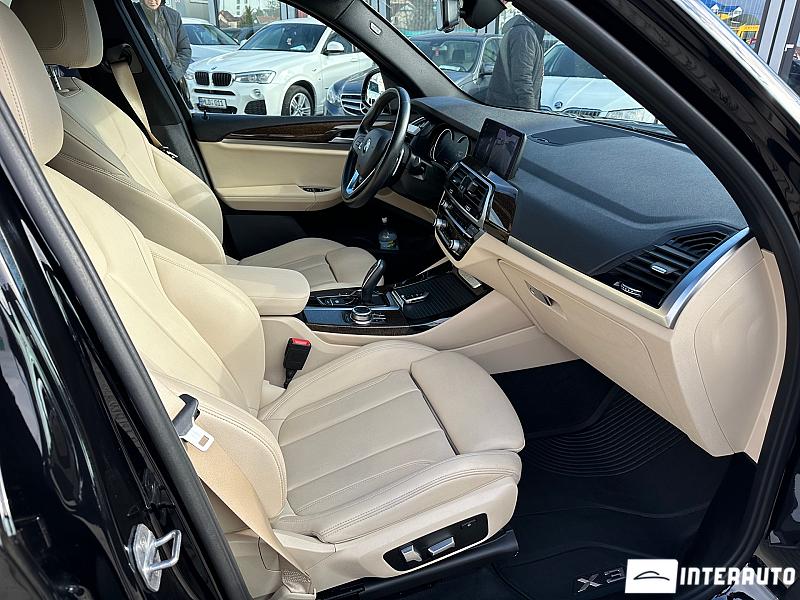 BMW X3 3.0i 25 automobil-interauto