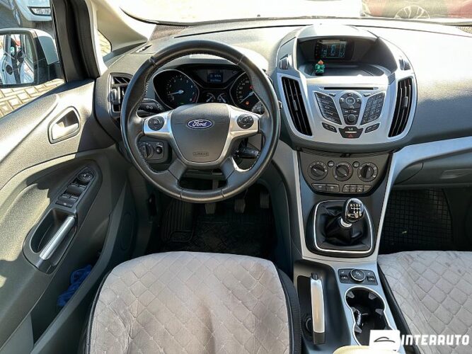 Ford Grand C-MAX 38 interauto-car