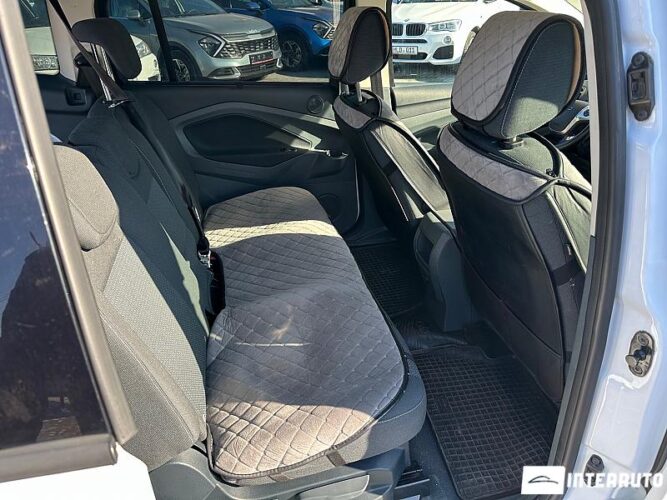 Ford Grand C-MAX 48 interauto-car