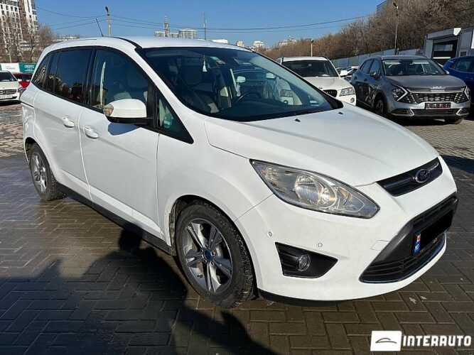 Ford Grand C-MAX 34 interauto-car