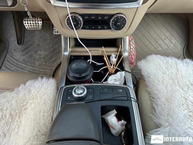 Mercedes ML 250 40 interauto-car