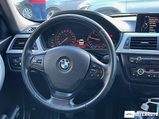 BMW 320 37 interauto-car