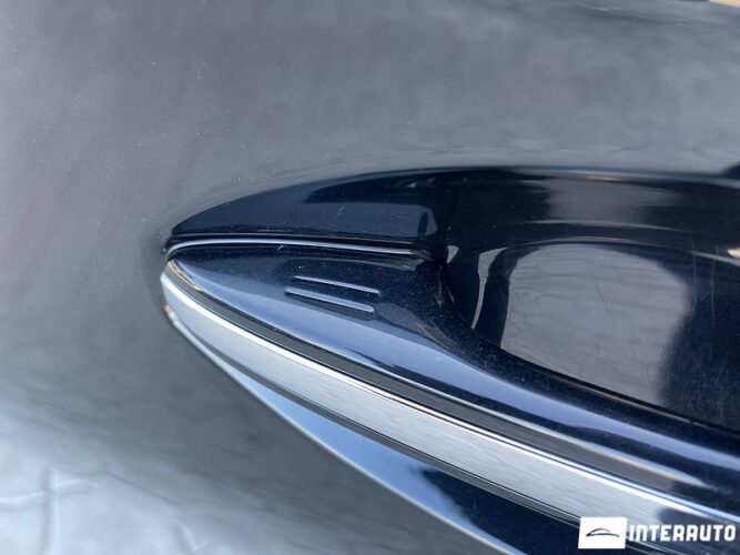 Toyota Avalon 40 interauto-car