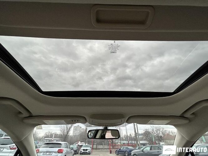 Ford Fusion 44 interauto-car