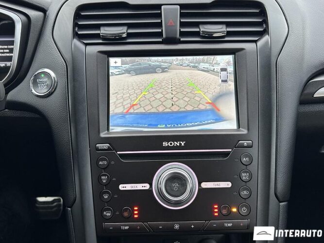 Ford Fusion 41 interauto-car