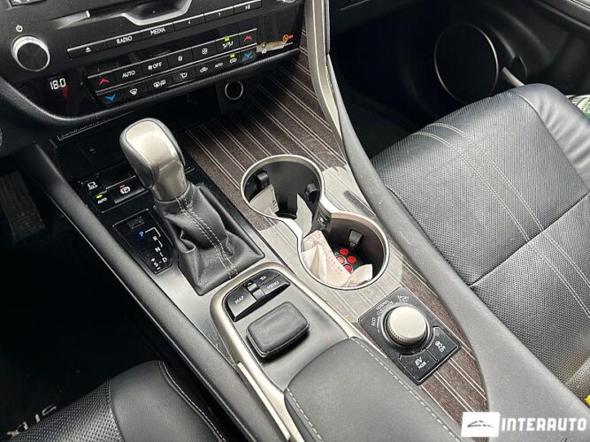 Lexus RX 450h 44 interauto-car