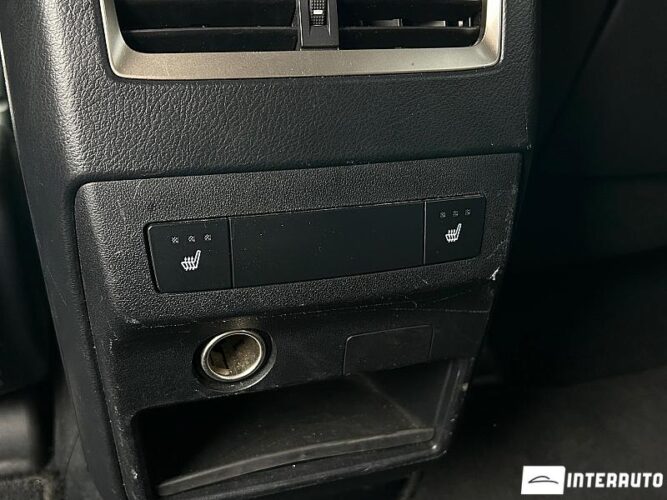 Lexus RX 450h 48 interauto-car