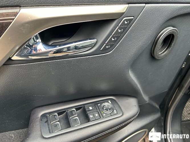 Lexus RX 450h 36 interauto-car