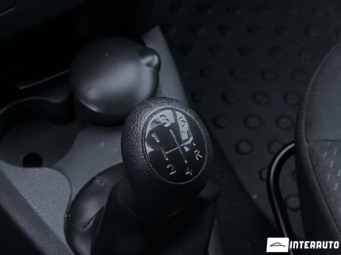 Dacia Logan 32 interauto-car