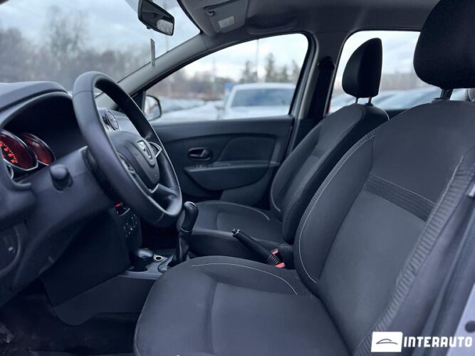 Dacia Logan 29 interauto-car