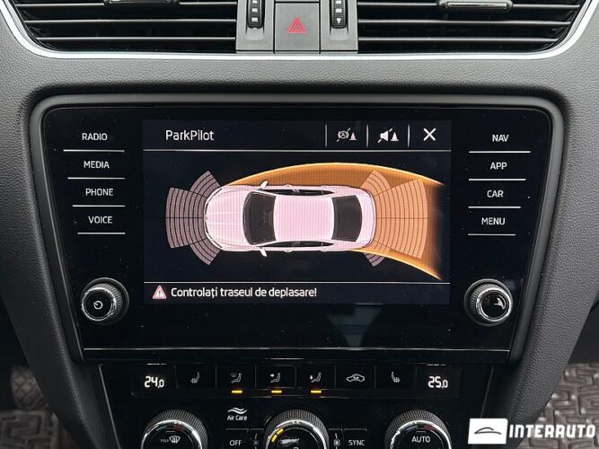 Skoda Octavia 38 interauto-car