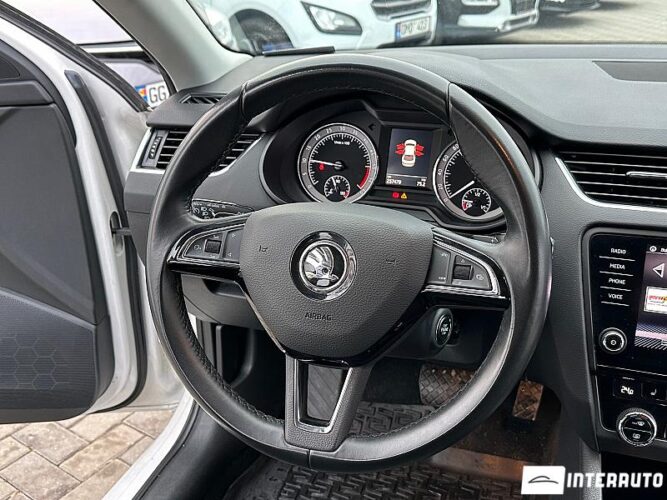 Skoda Octavia 34 interauto-car