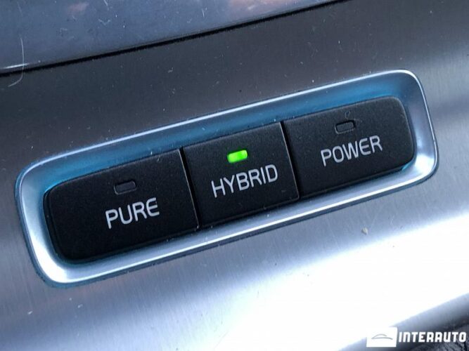 Volvo V 60 43 interauto-car