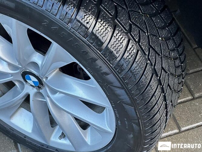 BMW X3 2.8i 49 interauto-car