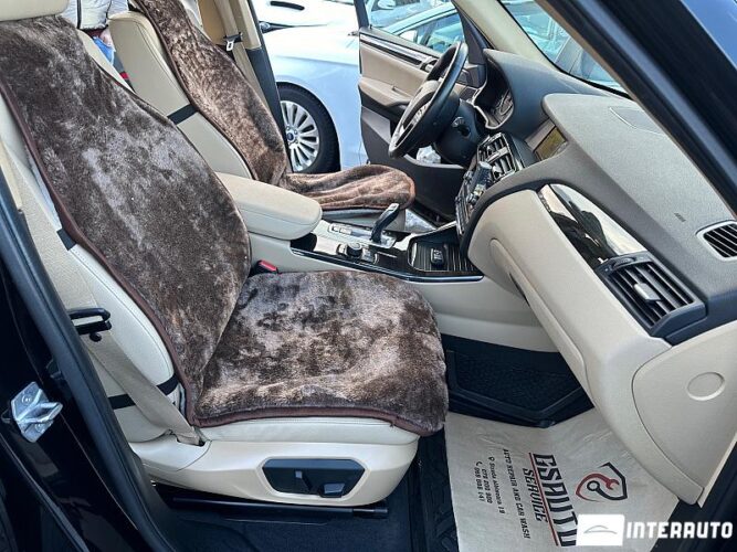 BMW X3 2.8i 35 interauto-car