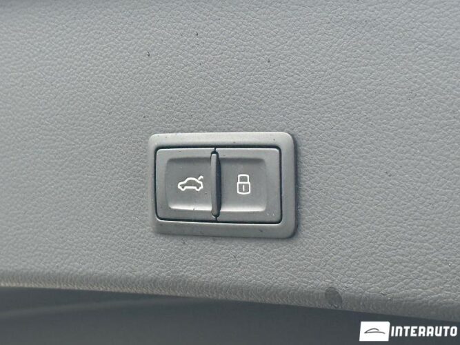 Audi A6 64 interauto-car