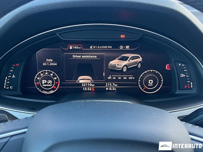 Audi Q7 50 interauto-car
