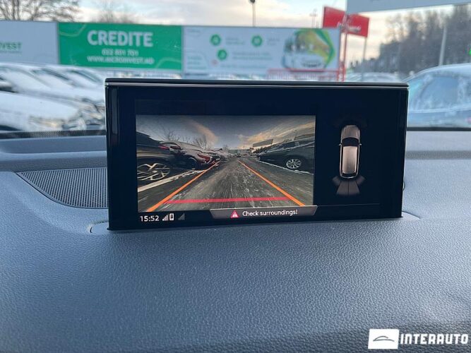 Audi Q7 51 interauto-car