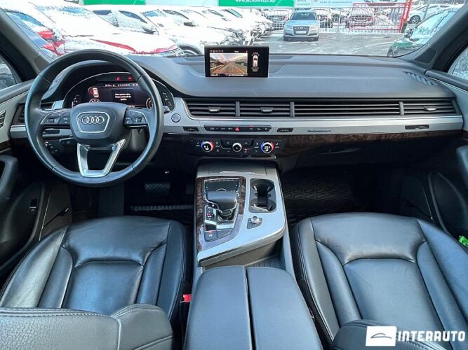 Audi Q7 43 interauto-car