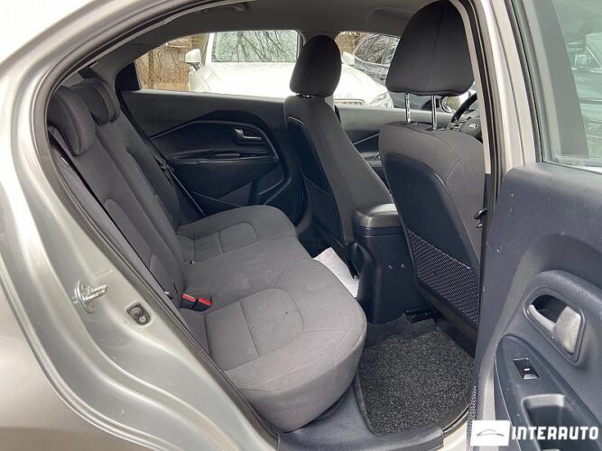 Kia Rio 35 interauto-car