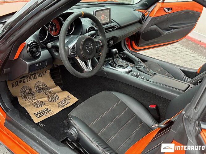 Mazda MX-5 38 interauto-car