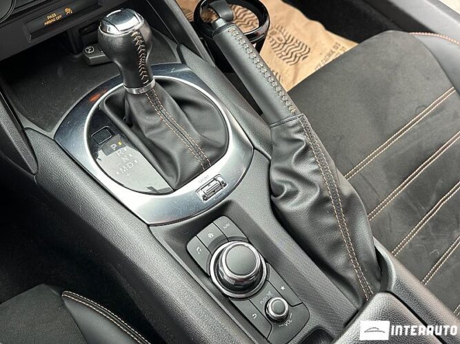 Mazda MX-5 42 interauto-car