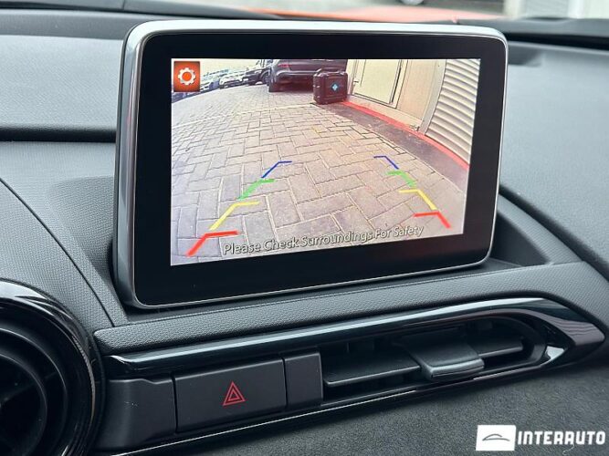 Mazda MX-5 40 interauto-car