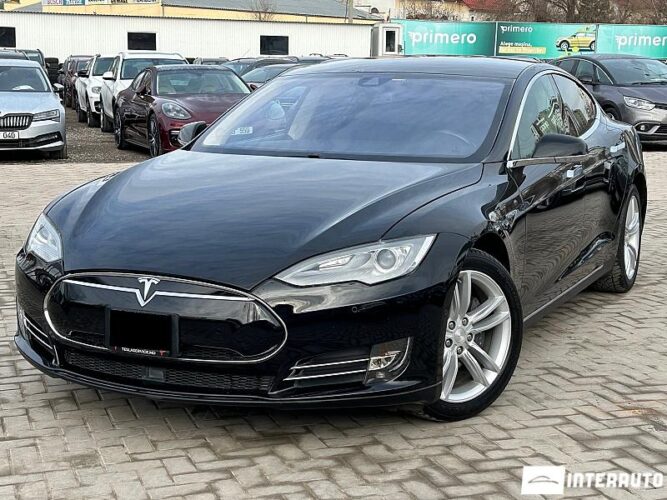 Tesla Model S 29 interauto-car