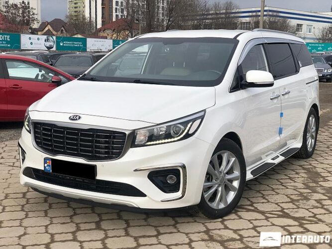 Kia Carnival 30 interauto-car